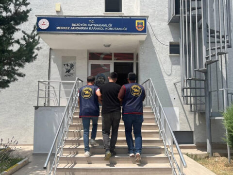 Hakaret sucundan aranan sahis jasattan kacamadi Cmsbaspi